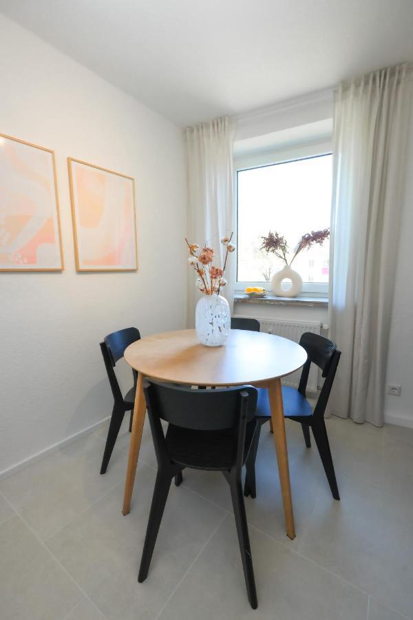80Qm Luxurioese Designerwohnung Im Herzen Bochums Esterno foto