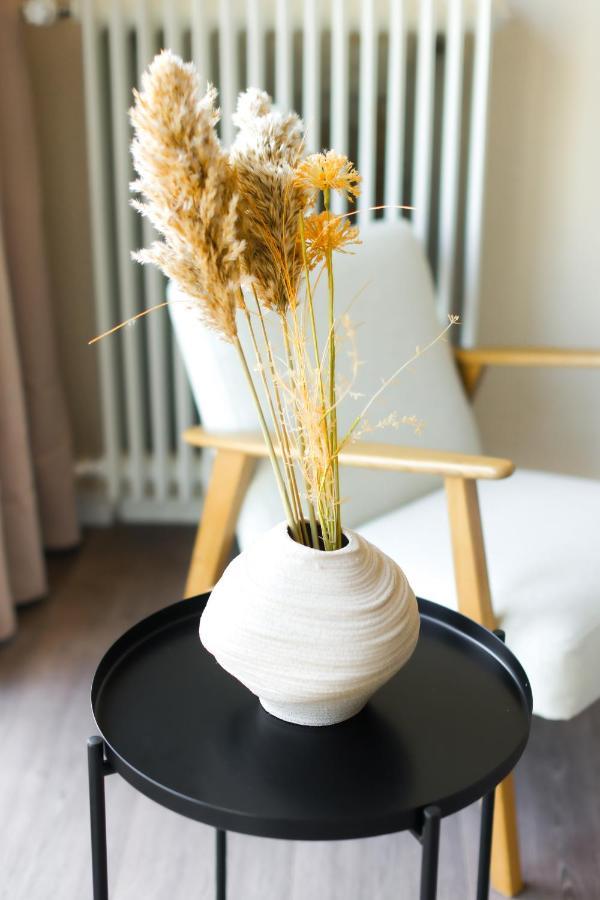 80Qm Luxurioese Designerwohnung Im Herzen Bochums Esterno foto